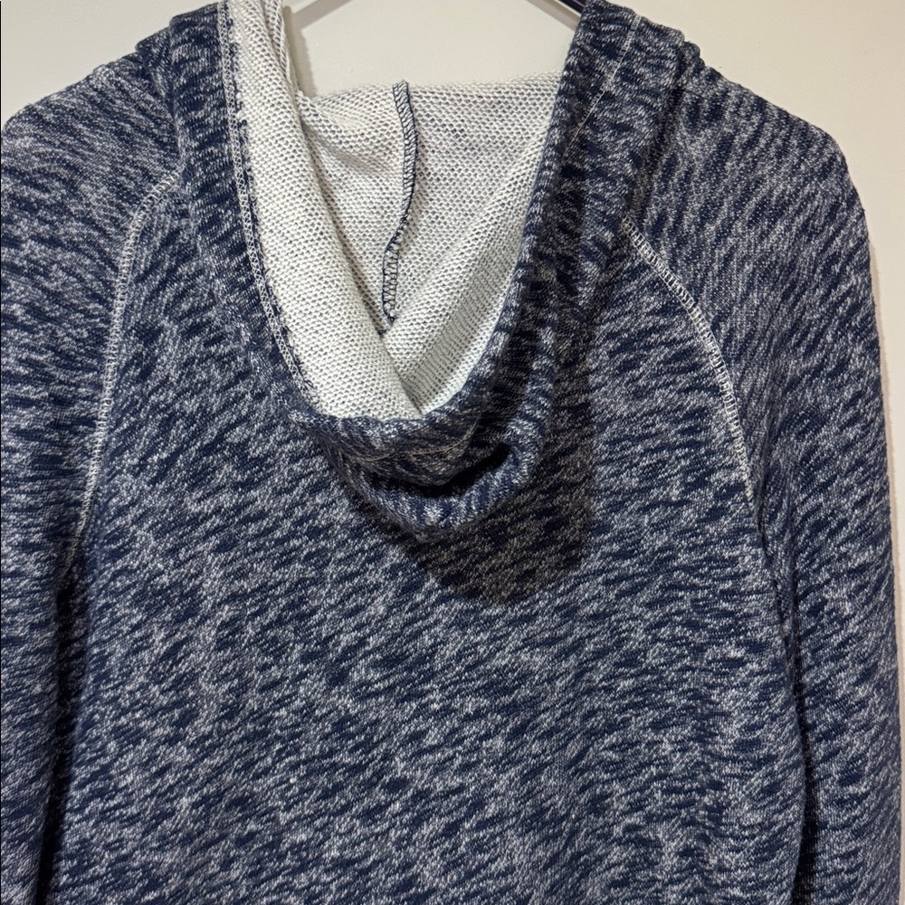 Billabong Navy and White Hoodie Jacket - Picture 6 of 6